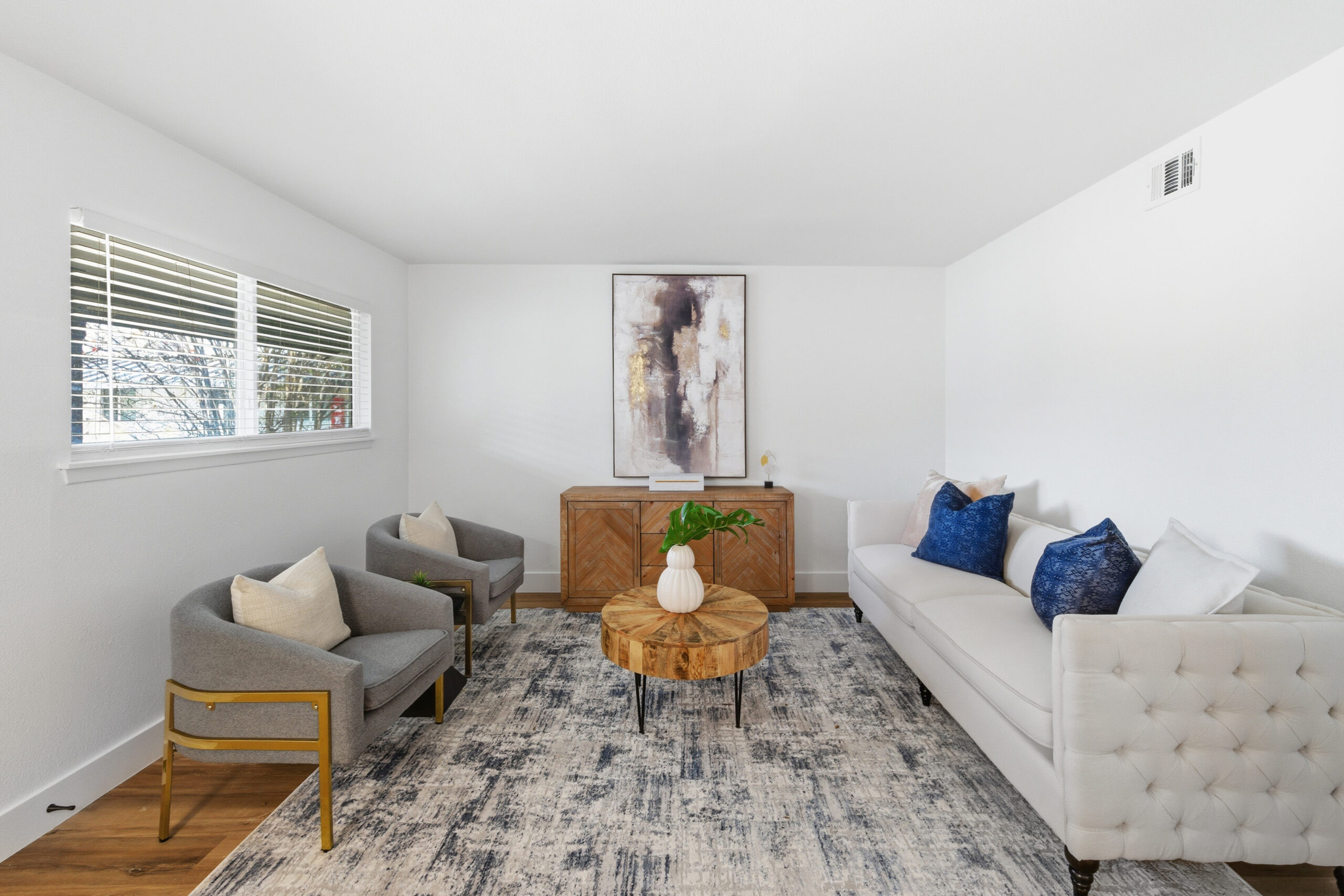 2 Bed / 1 Bath floor plan